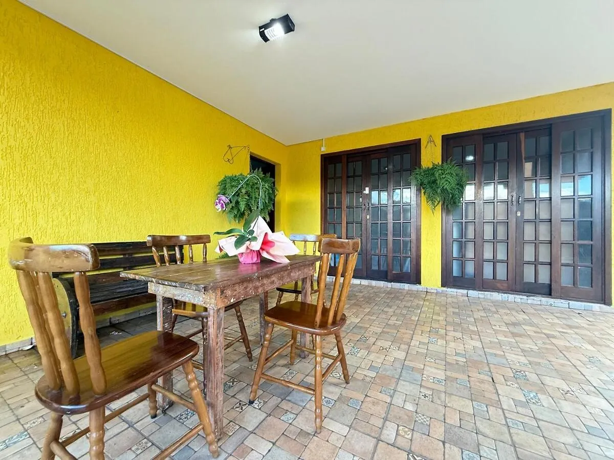 Casa Com Lareira E Churrasqueira 15 Min Do Centrinho Campos do Jordao 0*,  Brazil