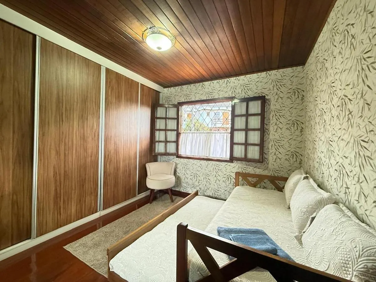 Holiday home Casa Com Lareira E Churrasqueira 15 Min Do Centrinho Campos do Jordao